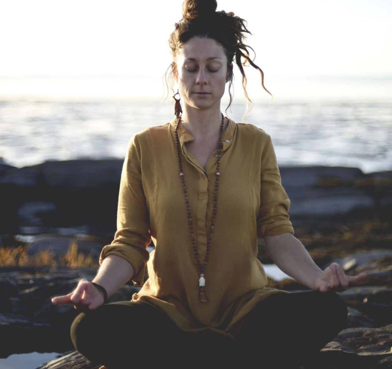 Cours de YOGA dans le champ de lavande